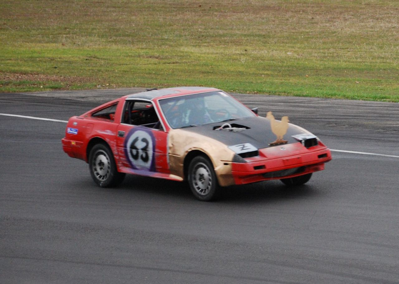 Illustration for article titled 24 Hours Of LeMons Arse Freeze-A-Palooza Über Gallery: Awesome Datsuns, Driven Nissans